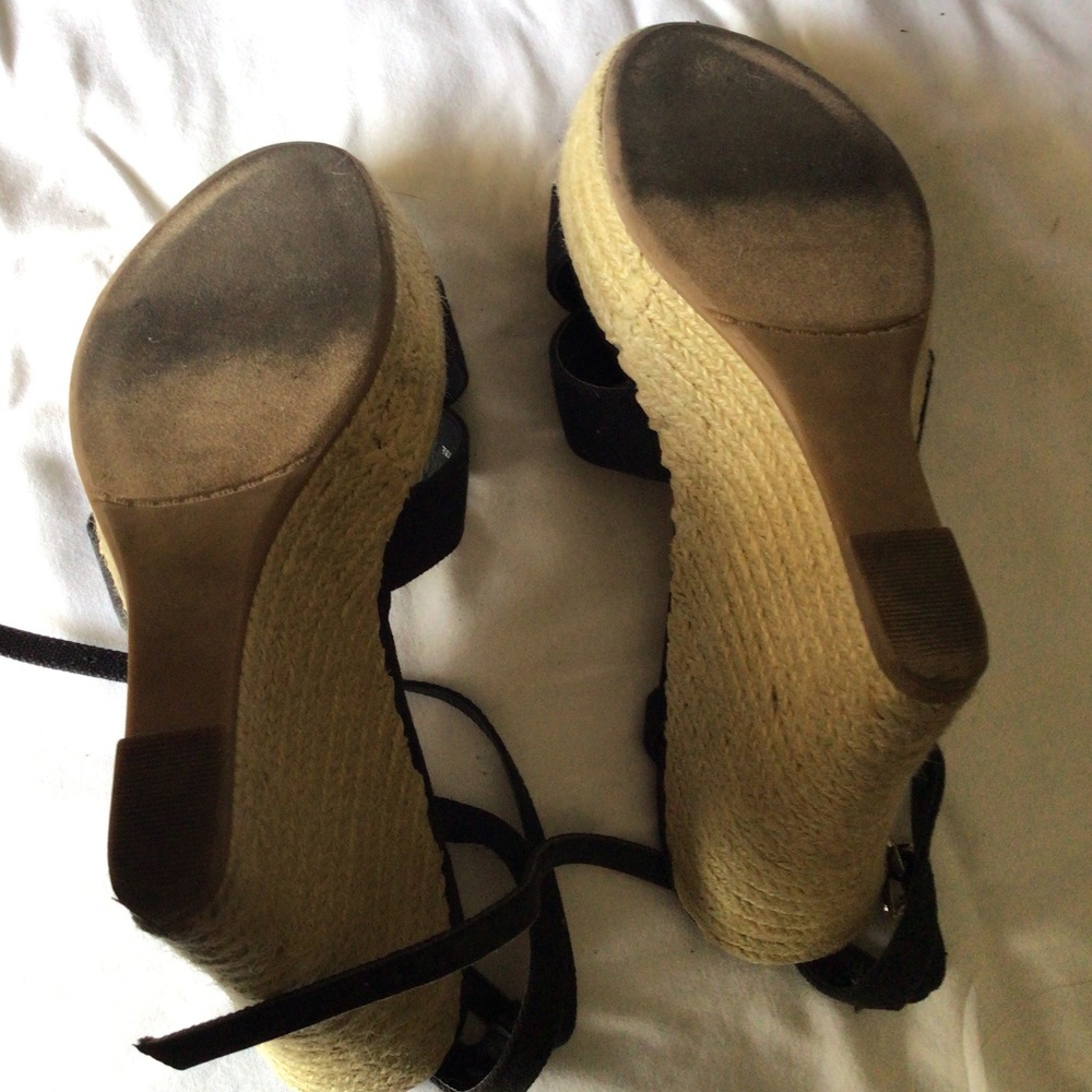 Madden Girl /Vicki black wedges 7 ankle strap - Picture 4 of 7